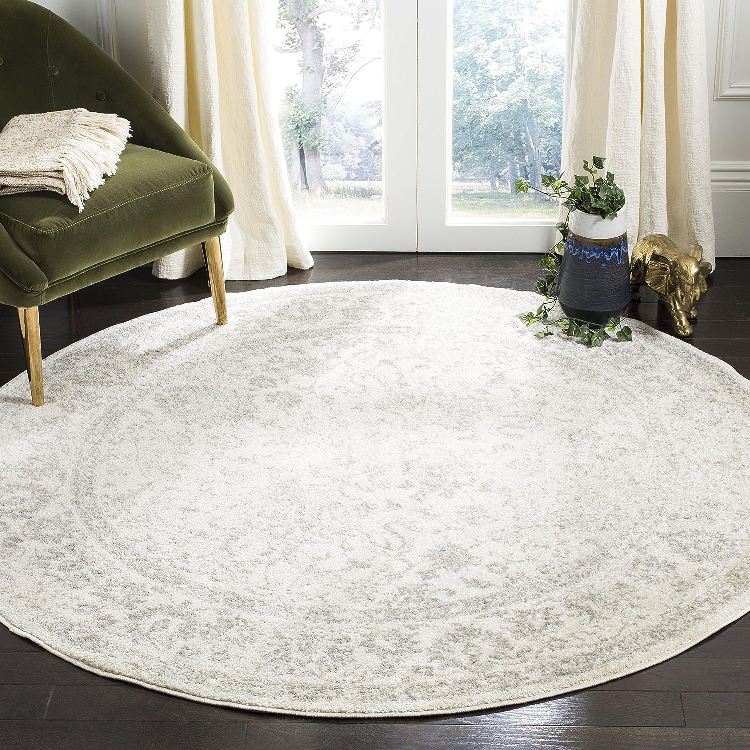 round living room rug