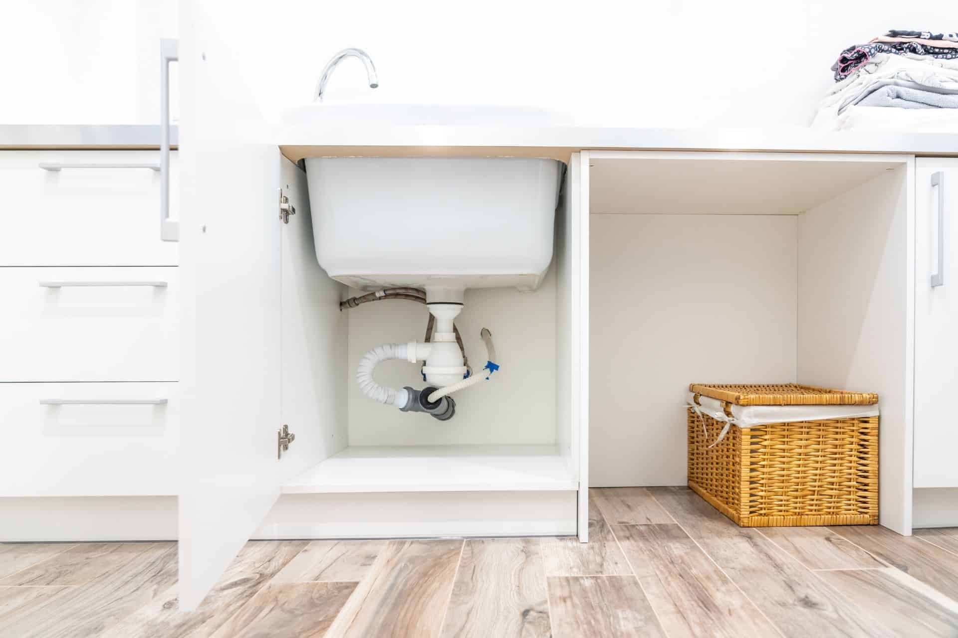 how to remove bathroom sink drain