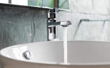 how to replace bathroom faucet
