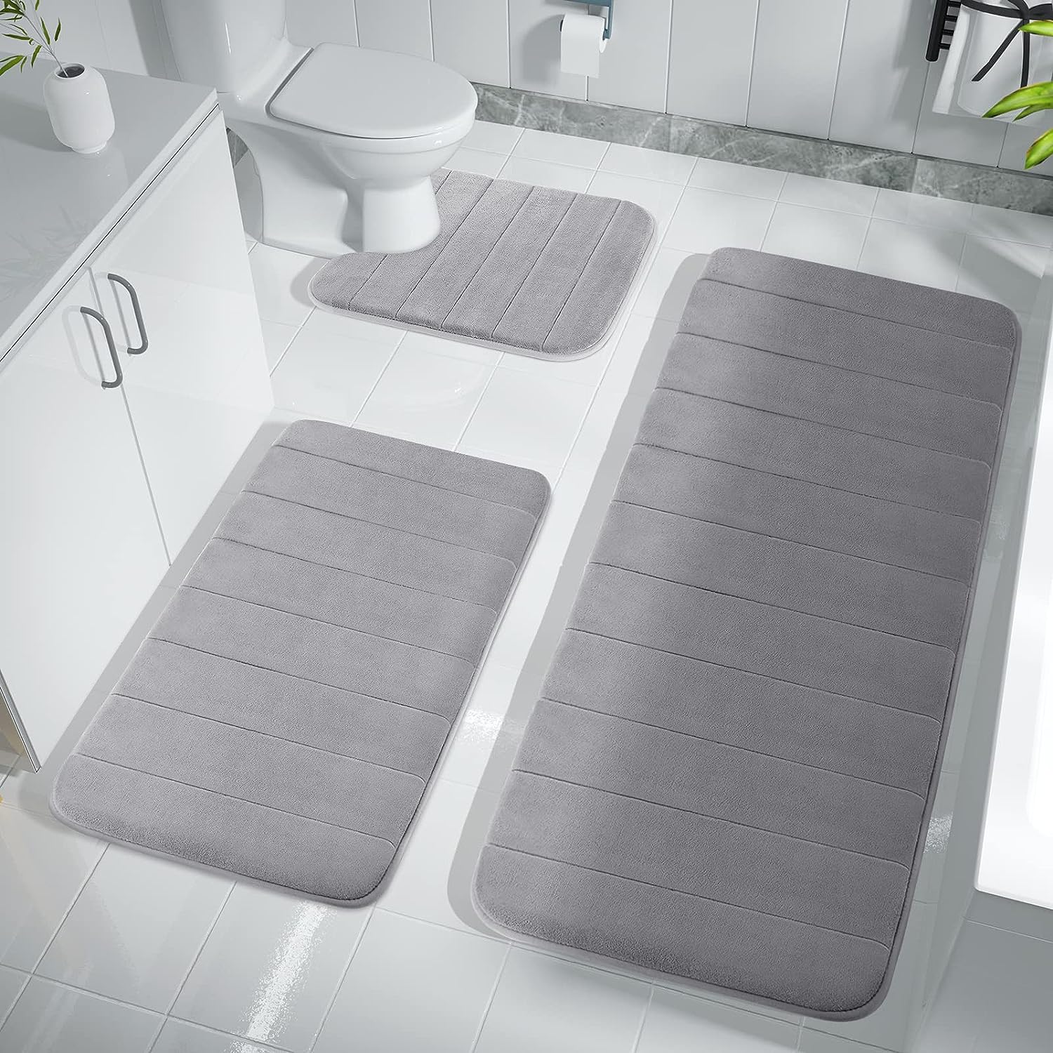 gray minimalist bathroom rug set