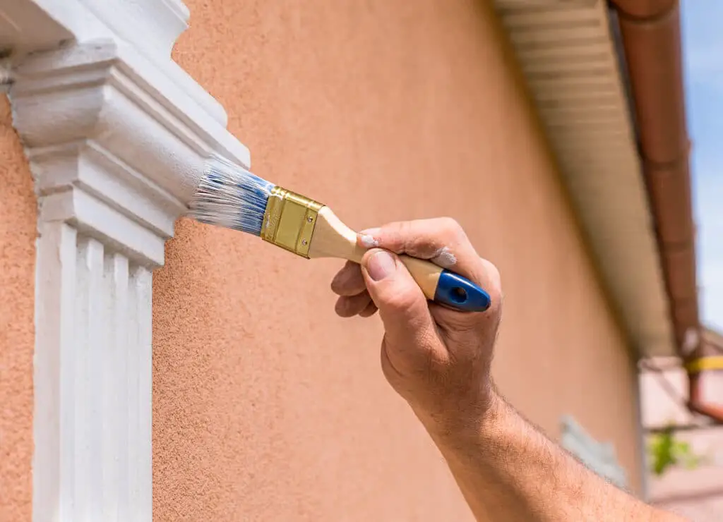 labor cost to paint a house