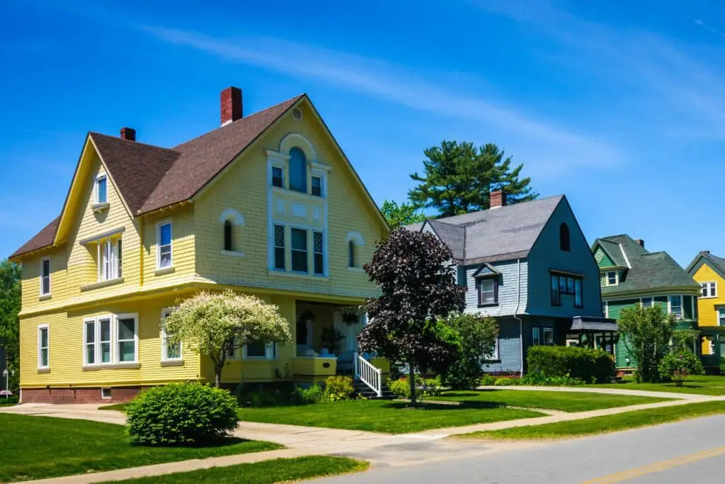 Major changes to Act 250 proposed in Vermont to address housing needs and environmental protection. A transformative approach for future development.