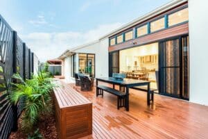 deck remodeling pros and cons