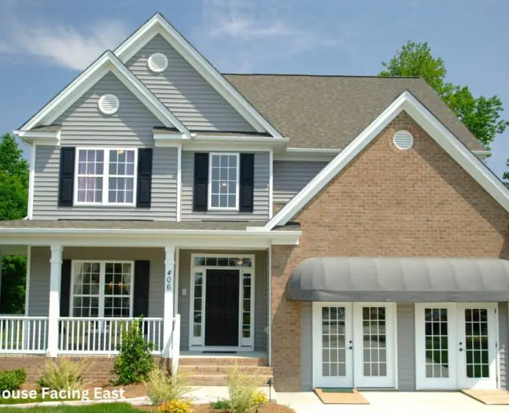 A house facing east captures the morning sun, energizing the home. This orientation invites prosperity and health, making it a coveted feng shui position. Analyze your home's direction for optimal energy flow.