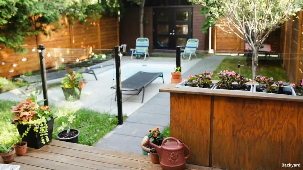 small backyard landscaping ideas how to make backyard look bigger