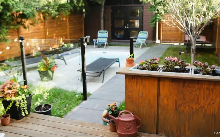 small backyard landscaping ideas how to make backyard look bigger