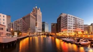 rising rents in milwaukee