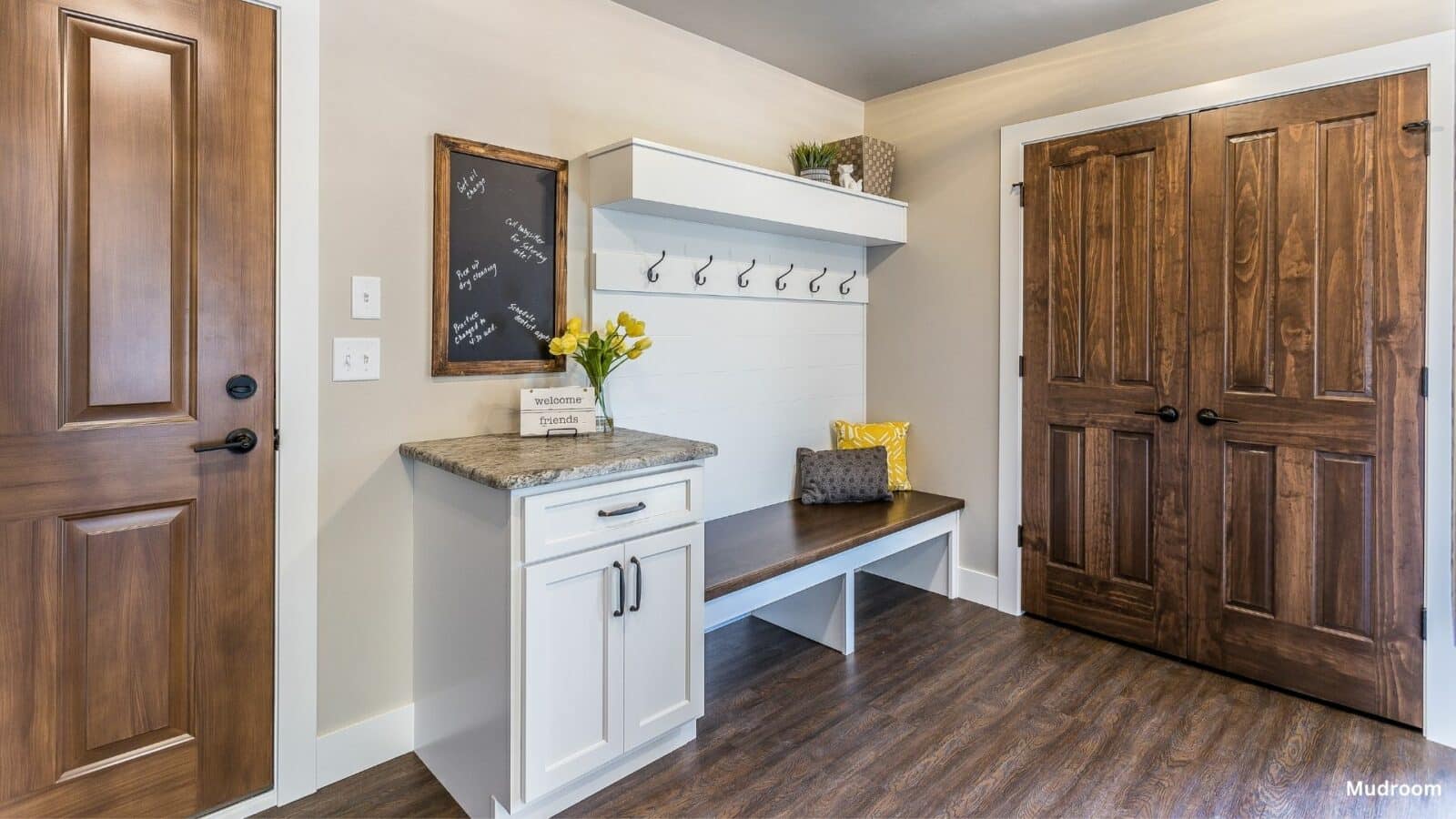 mudroom